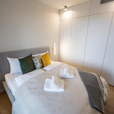 Apartment Aparts4u - Kras A103 Z Prywatnym Jacuzzi I Widokiem Na Gory